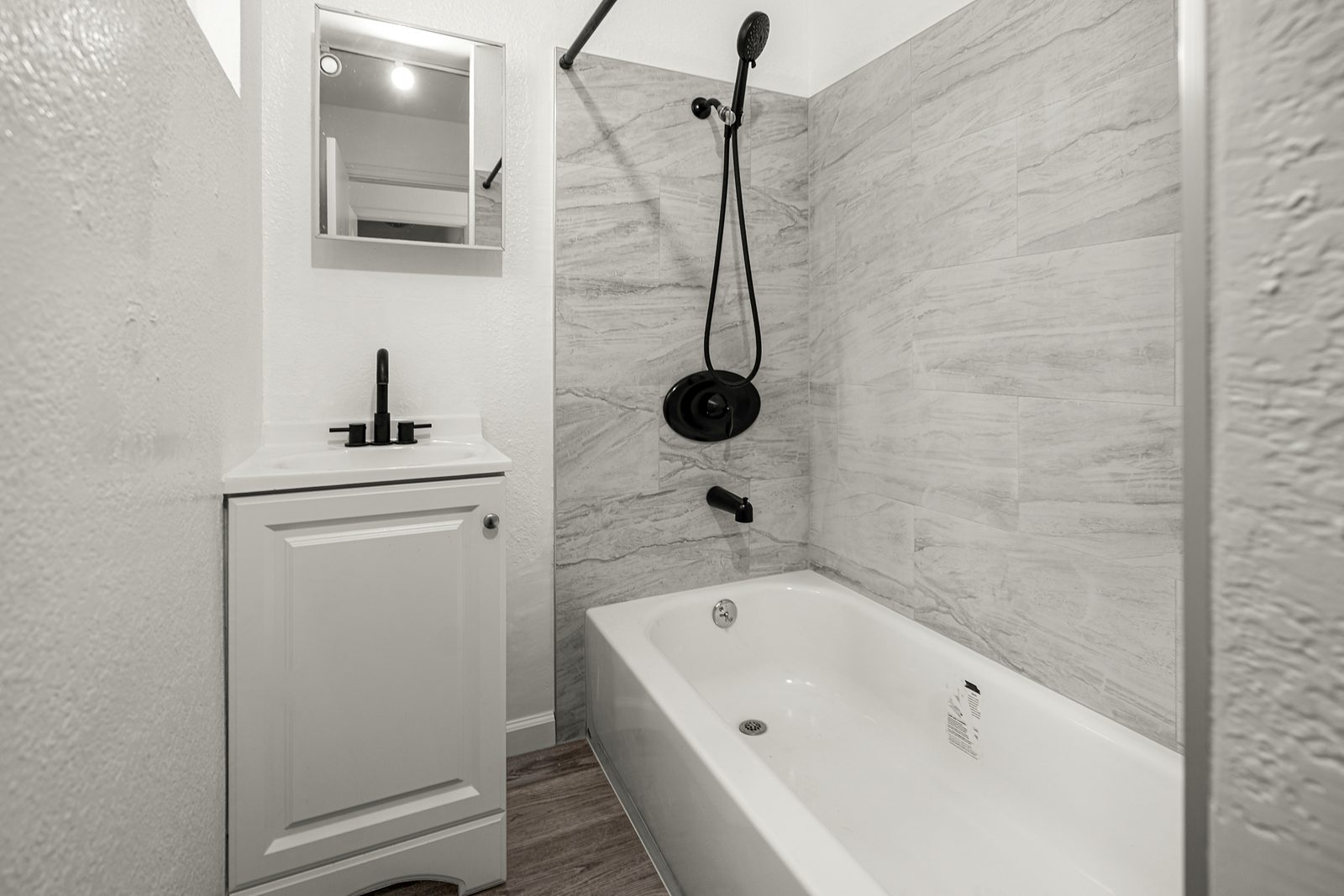 Lower unit · bathrooms & laundry